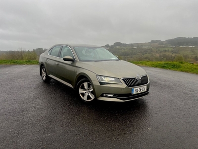 2015 - Skoda Superb Manual