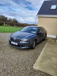 2015 - Skoda Superb Manual