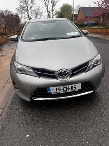 2015 - Toyota Auris Manual