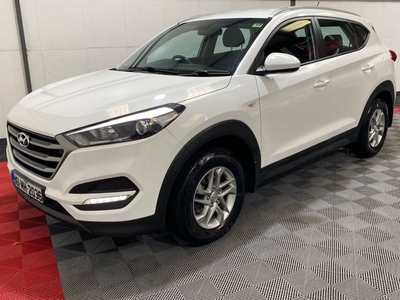 2016 - Hyundai Tucson Manual