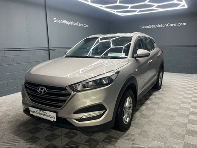 2016 - Hyundai Tucson Manual