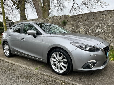 2016 - Mazda 3 Manual