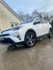 2016 - Toyota RAV4 Manual