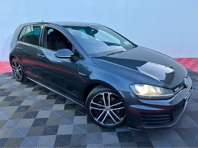 2016 - Volkswagen Golf Automatic