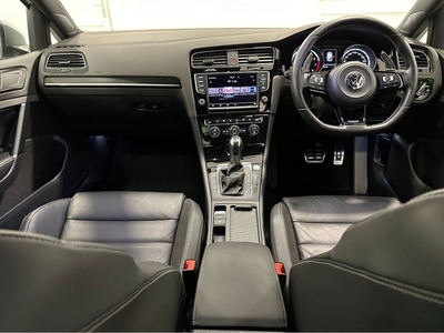 2016 - Volkswagen Golf Automatic