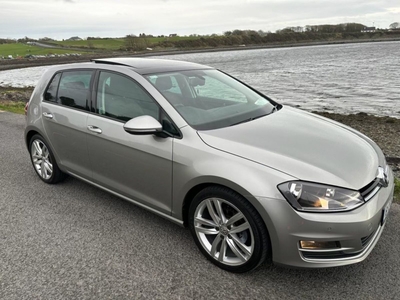 2016 - Volkswagen Golf Manual