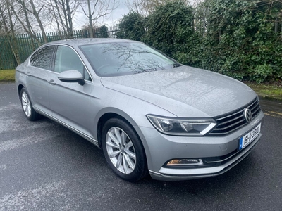 2016 - Volkswagen Passat Manual