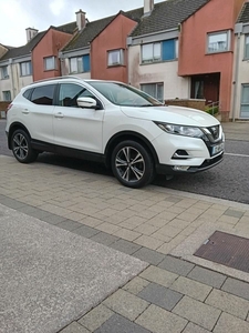 2017 - Nissan Qashqai Manual