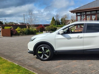 2017 - Nissan Qashqai Manual