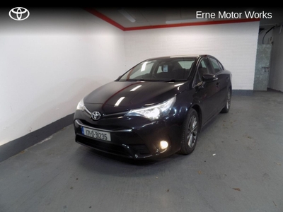 2017 - Toyota Avensis Manual