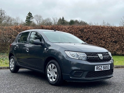 2020 - Dacia Sandero Manual