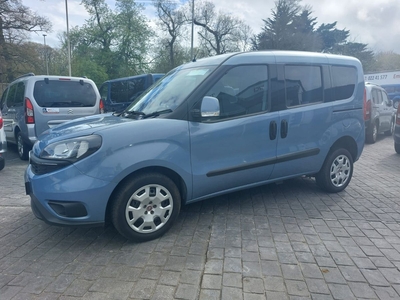 2020 - Fiat Doblo Manual