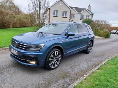 2021 - Volkswagen Tiguan Manual