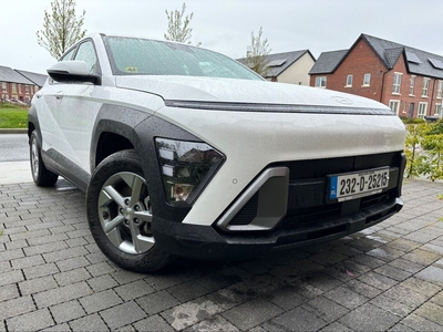 2023 - Hyundai KONA Automatic