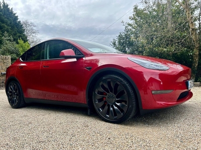 2023 - Tesla Model Y Automatic