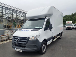 MERCEDES-BENZ SPRINTER