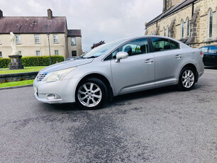 TOYOTA AVENSIS