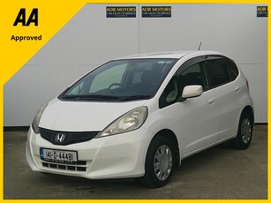 2014 (141) Honda Fit