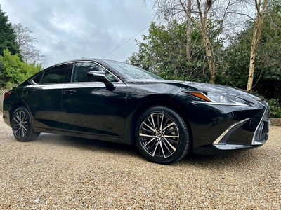 2024 Lexus ES 300h