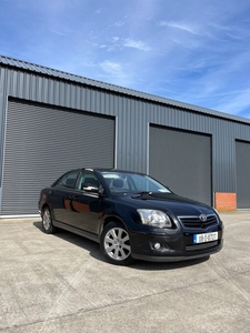 2008 - Toyota Avensis Manual