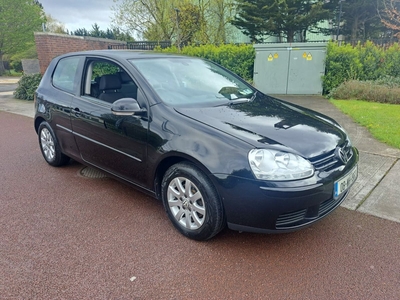 2008 - Volkswagen Golf Manual