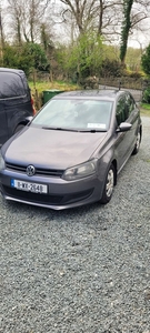 2011 - Volkswagen Polo Manual