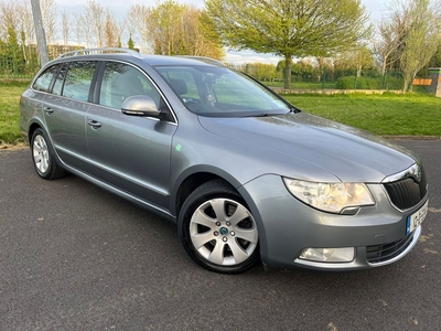 2012 - Skoda Superb Manual