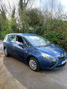 2015 - Opel Zafira Manual