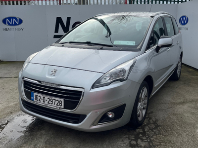 2016 (162) Peugeot 5008