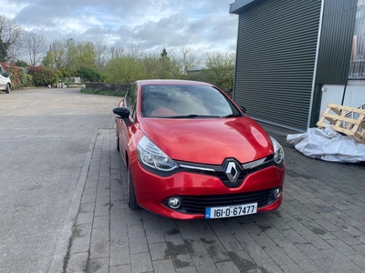 2016 - Renault Clio Automatic