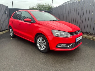 2016 - Volkswagen Polo Automatic