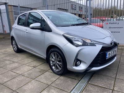 2019 - Toyota Yaris Manual