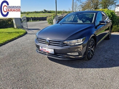 2020 - Volkswagen Passat Automatic