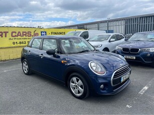 2015 (152) Mini Hatch