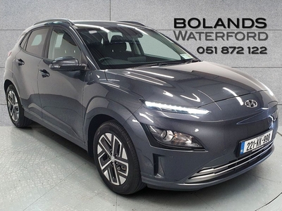 2022 - Hyundai KONA Automatic