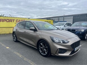 2019 (191) Ford Focus