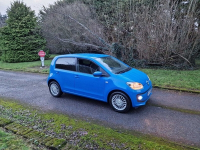 2014 - Volkswagen up! Automatic