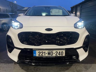 2022 (221) Kia Sportage