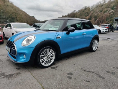 2017 - Mini Cooper Manual