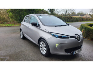 RENAULT ZOE