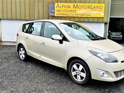 2010 - Renault Grand Scenic Manual