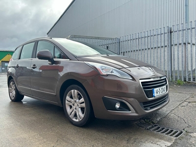 2014 - Peugeot 5008 Manual