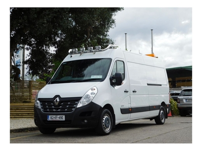 2016 (162) Renault Master