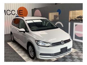 2016 (161) Volkswagen Touran