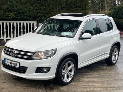 2015 - Volkswagen Tiguan Manual