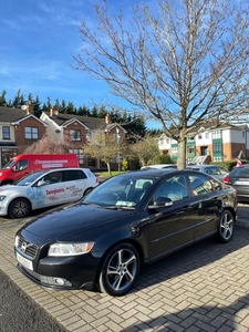 2011 - Volvo S40 Manual