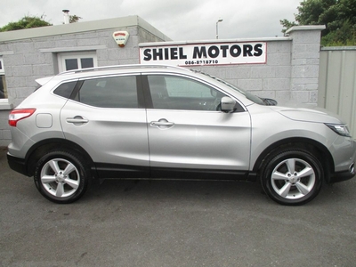 2017 - Nissan Qashqai Manual