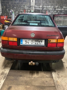 1994 - Volkswagen Vento Manual