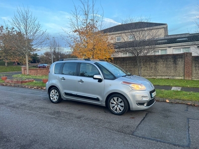 2010 - Citroen C3 Picasso ---