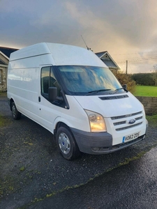 2012 - Ford Transit Manual